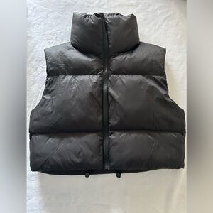 Black Puffer Cropped Full Zip Pockets Vest Women’s Small